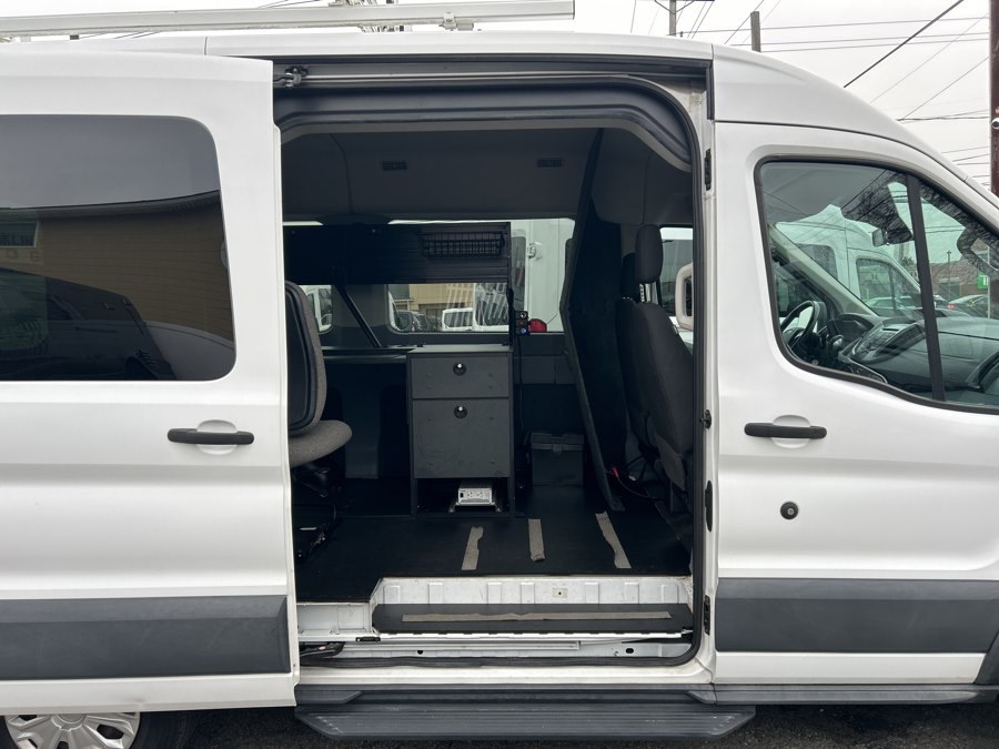 2016 Ford Transit XLT - Photo 34