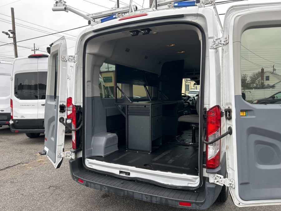 2016 Ford Transit XLT - Photo 45