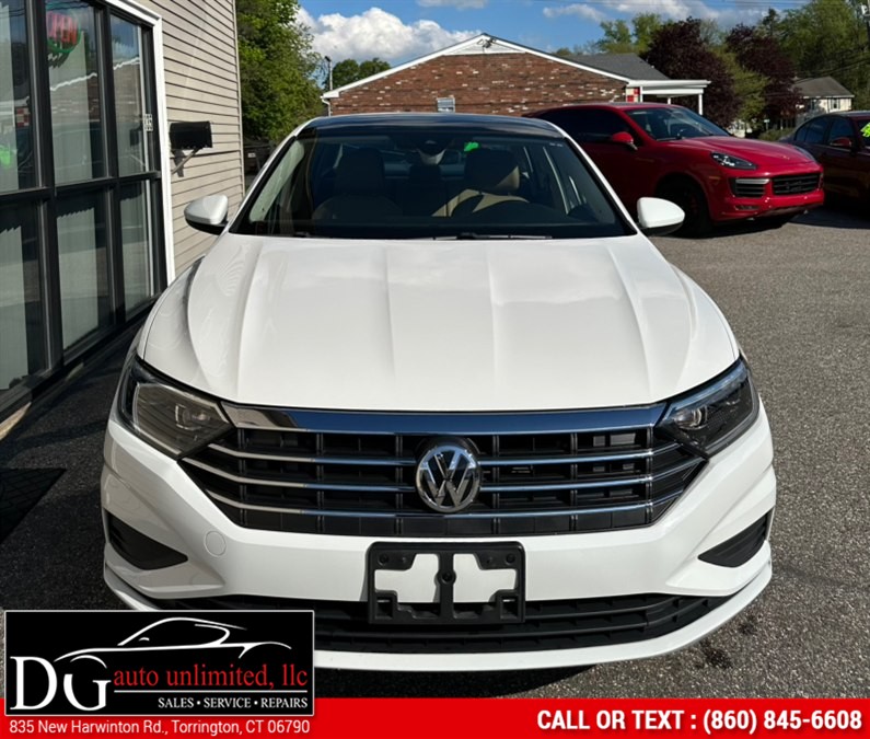 2019 Volkswagen Jetta SEL - Photo 2