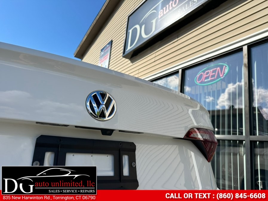 2019 Volkswagen Jetta SEL - Photo 11