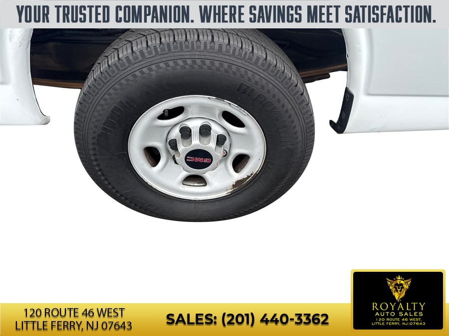 2015 GMC Savana Cargo Work Van - Photo 32
