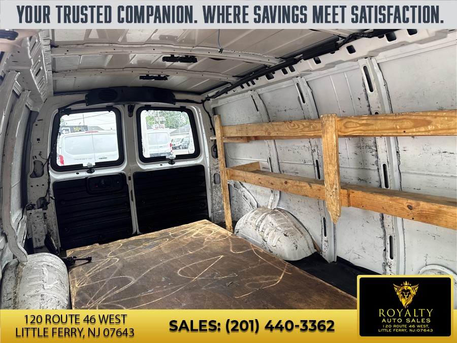 2015 GMC Savana Cargo Work Van - Photo 39