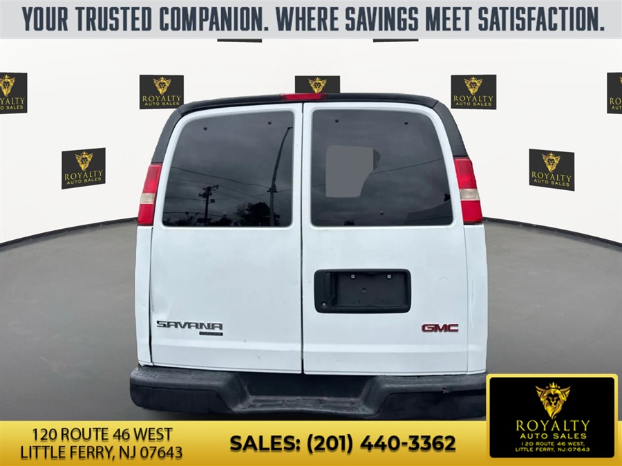 2015 GMC Savana Cargo Work Van - Photo 5