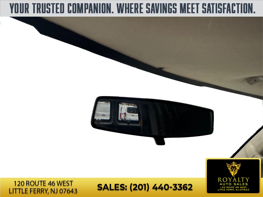 2015 GMC Savana Cargo Work Van - Photo 17