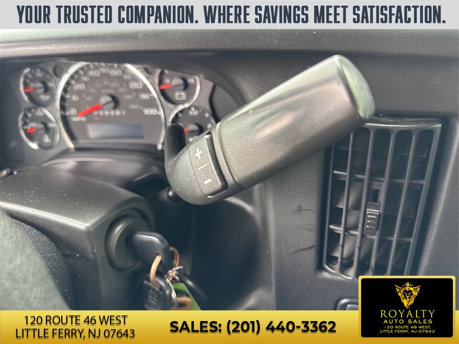 2015 GMC Savana Cargo Work Van - Photo 49