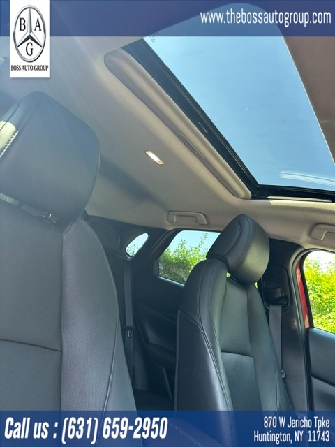 2023 Mazda CX-30 Premium - Photo 8
