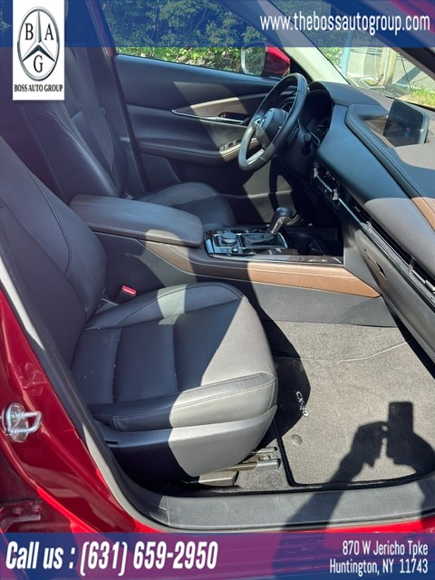 2023 Mazda CX-30 Premium - Photo 9