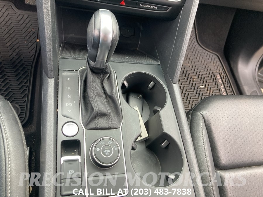 2018 Volkswagen Atlas SE - Photo 12