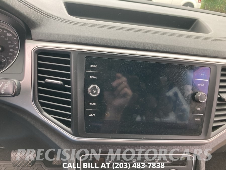 2018 Volkswagen Atlas SE - Photo 10