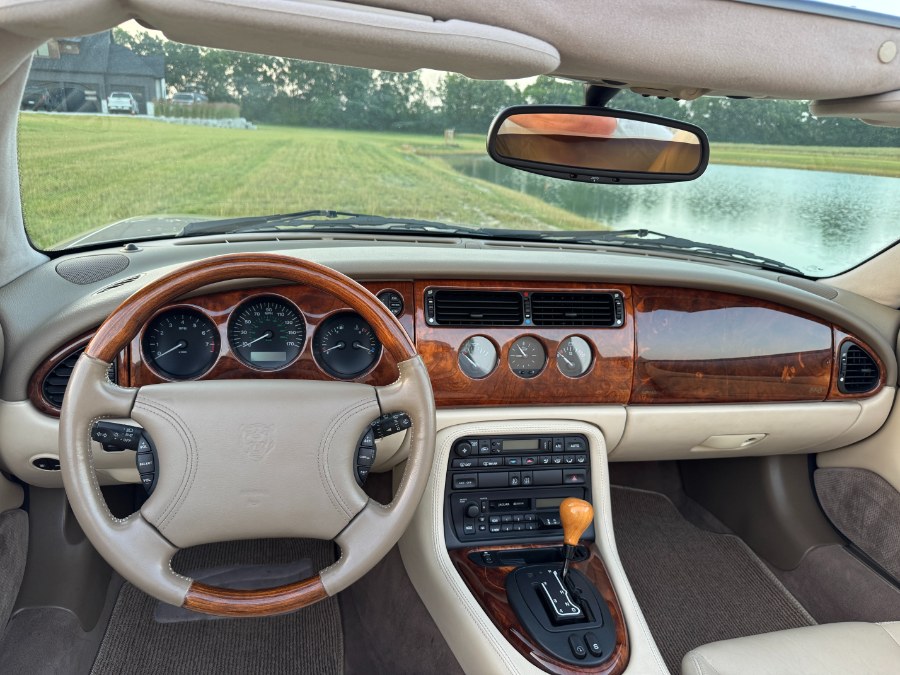 1997 Jaguar XK8 - Photo 28