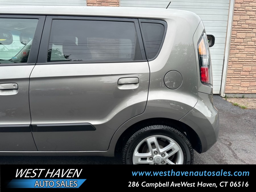 2010 Kia Soul Exclaim - Photo 16