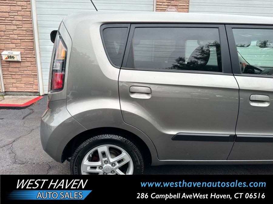 2010 Kia Soul Exclaim - Photo 9