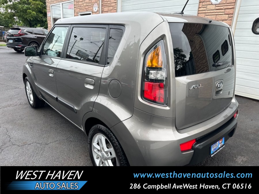 2010 Kia Soul Exclaim - Photo 20