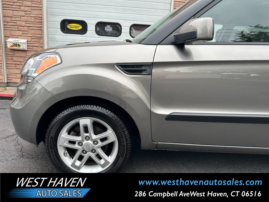 2010 Kia Soul Exclaim - Photo 17