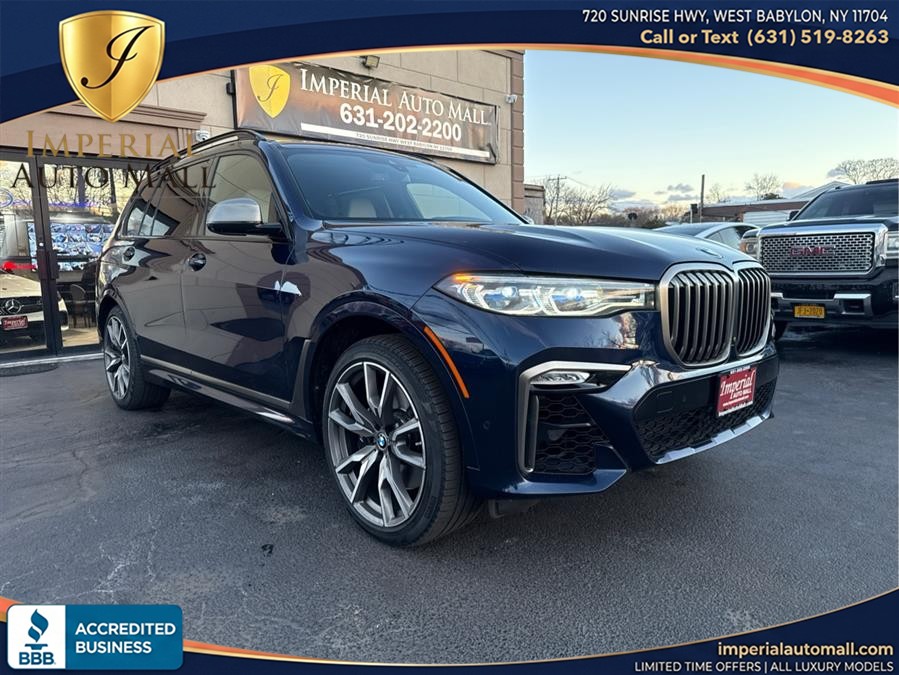2022 BMW X7 M50i