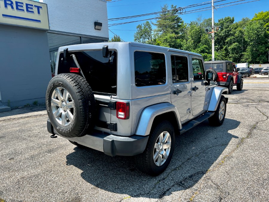 2016 Jeep Wrangler Unlimited Sahara - Photo 10