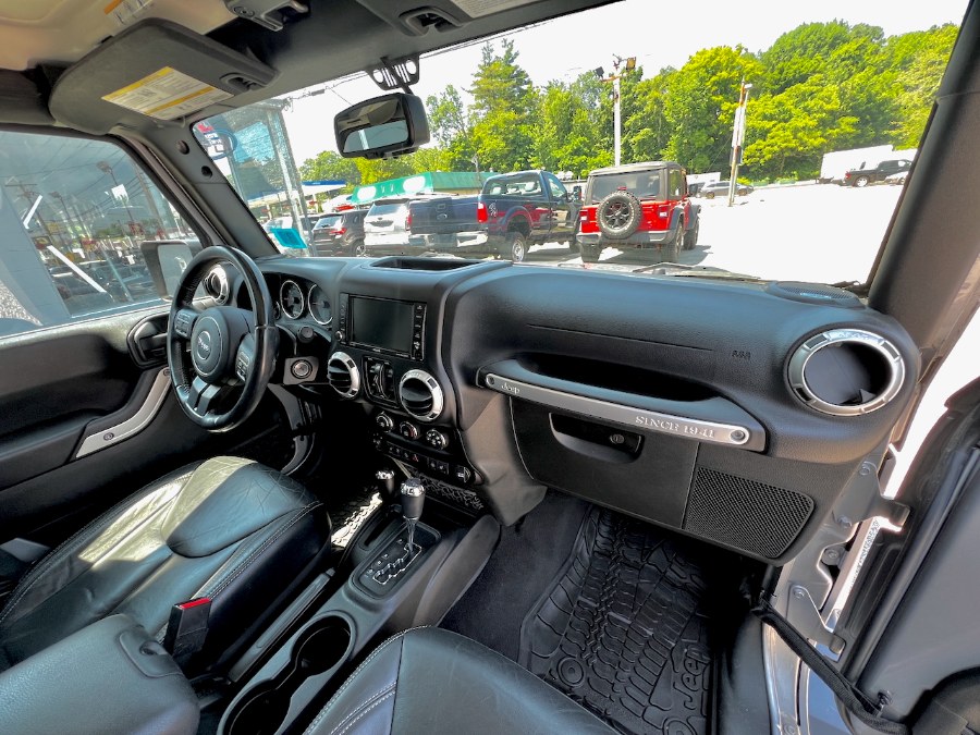 2016 Jeep Wrangler Unlimited Sahara - Photo 27