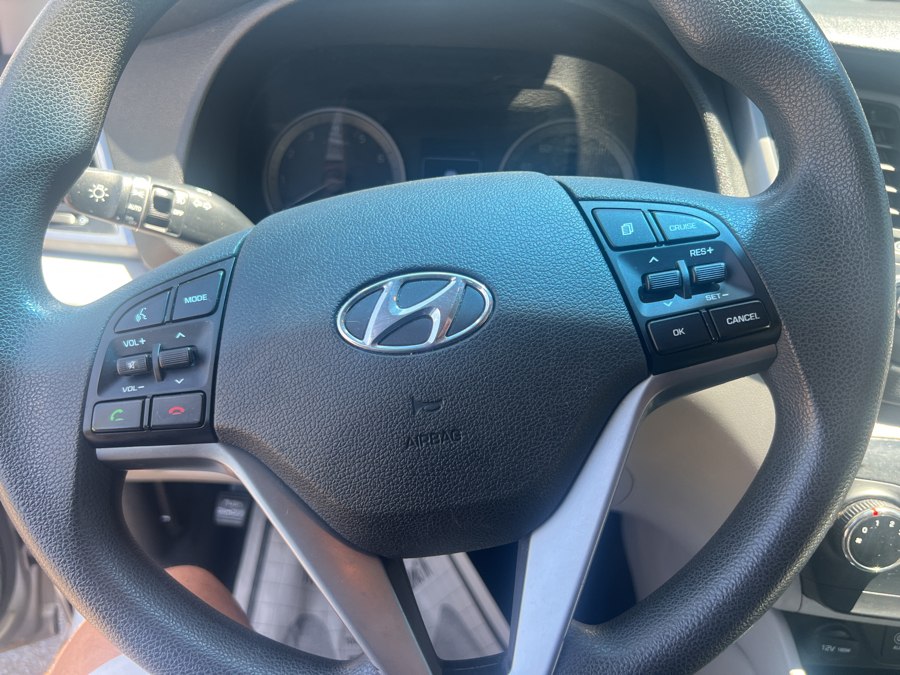 2016 Hyundai Tucson SE - Photo 16