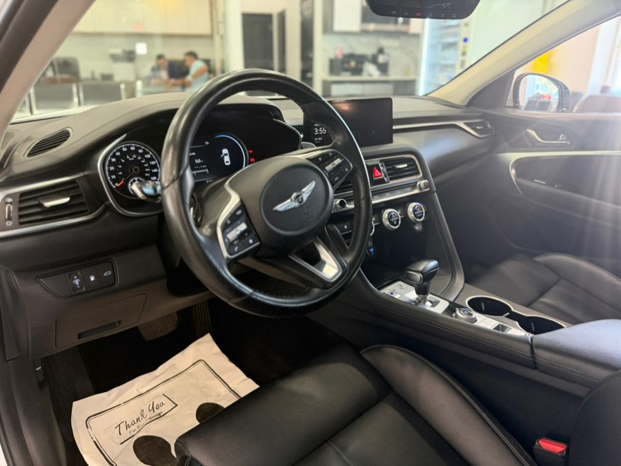 2022 GENESIS G70 Standard - Photo 10