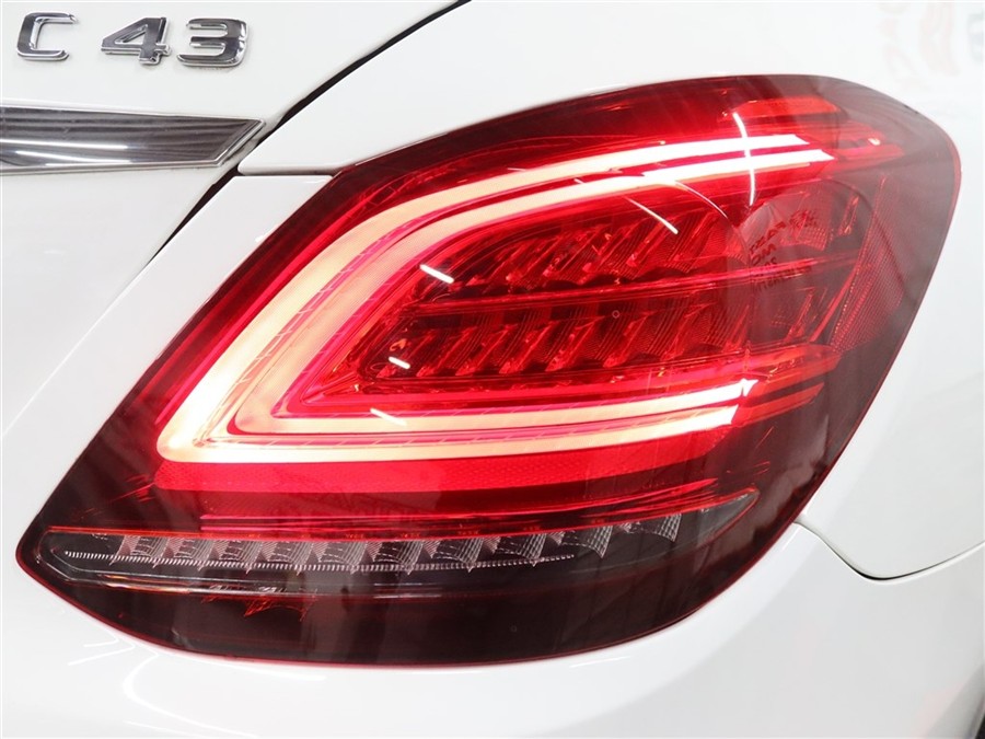 2020 Mercedes-Benz C-Class Sedan AMG C43 - Photo 10