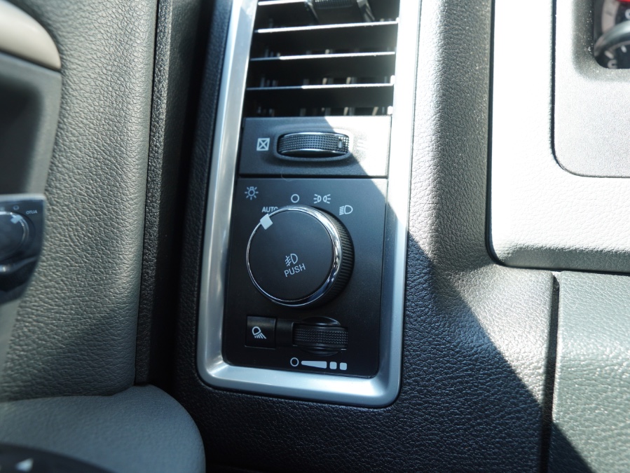 2018 RAM Ram 1500 Pickup Big Horn - Photo 26