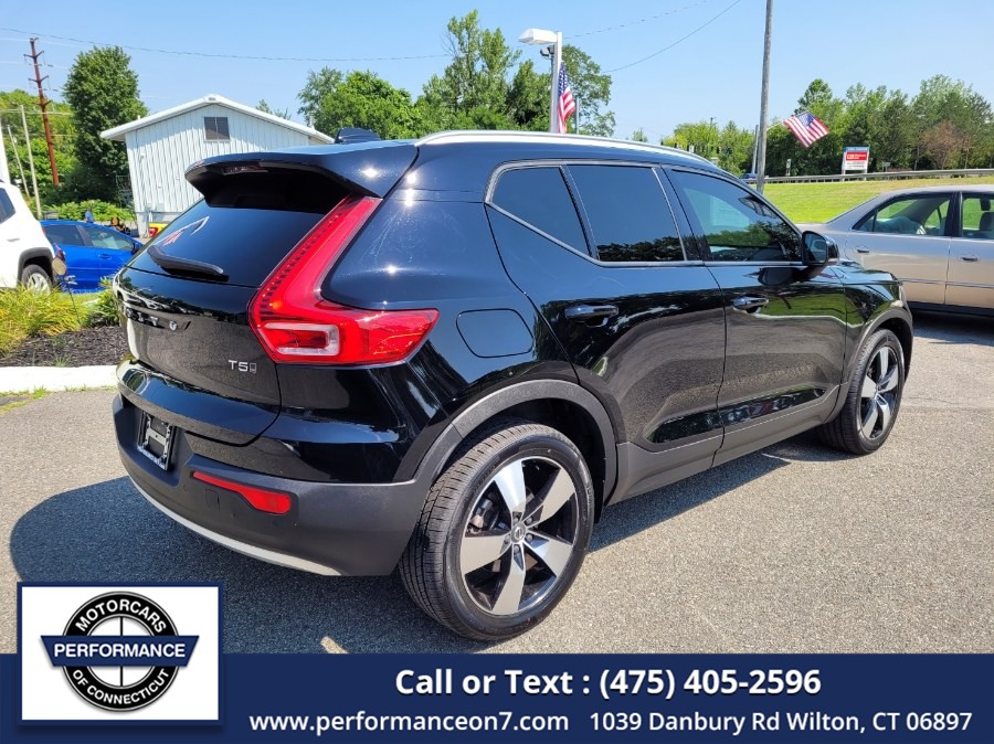 2020 Volvo XC40 Momentum - Photo 6