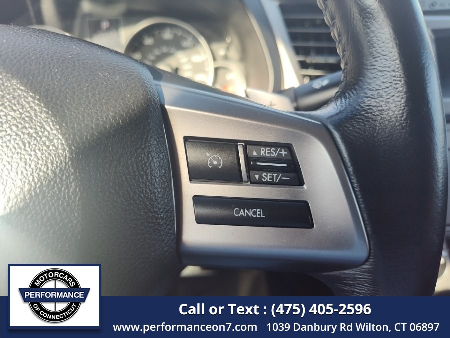 2014 Subaru Legacy 2.5i Premium - Photo 16