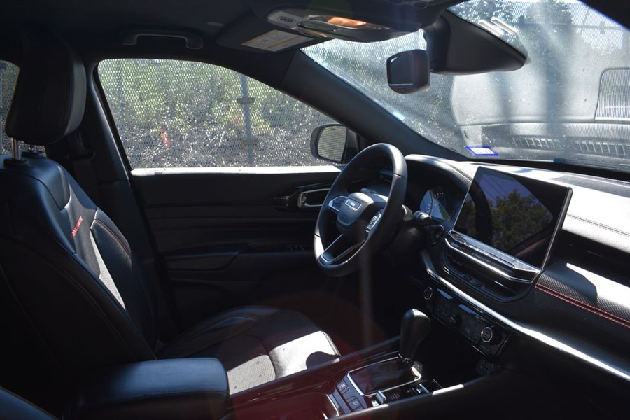 2025 Jeep Compass Trailhawk - Photo 20
