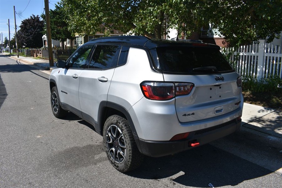 2025 Jeep Compass Trailhawk - Photo 7