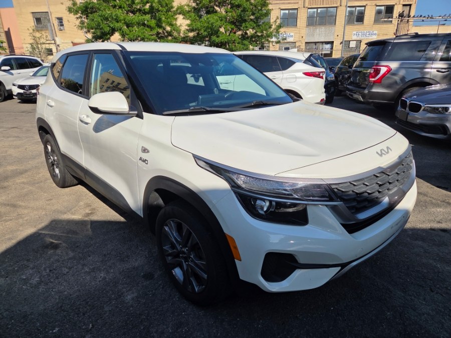 Used 2022 Kia Seltos in Long Island City, New York | Luxury Of Queens. Long Island City, New York