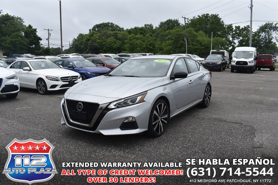 Used Nissan Altima SR 2022 | 112 Auto Plaza. Patchogue, New York