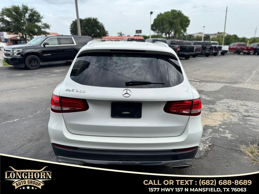 2017 Mercedes-Benz GLC GLC300 - Photo 4