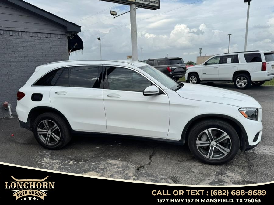 2017 Mercedes-Benz GLC GLC300 - Photo 6