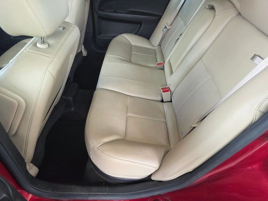 Chevrolet Impala photo 18