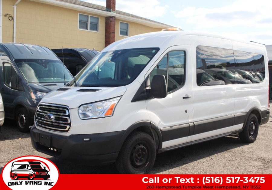 Used Ford Transit Passenger Wagon T-350 148" Med Roof XLT Sliding RH Dr 2018 | Only Vans Inc. West Hempstead, New York