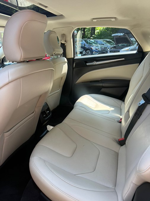 2018 Ford Fusion Titanium - Photo 12