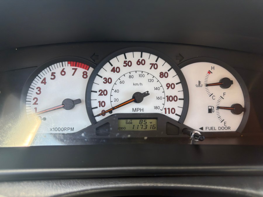2003 Toyota Corolla S - Photo 24