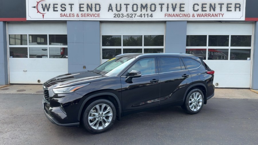 Used 2020 Toyota Highlander in Waterbury, Connecticut | West End Automotive Center. Waterbury, Connecticut