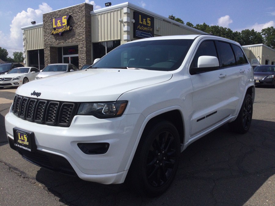 Used 2019 Jeep Grand Cherokee in Plantsville, Connecticut | L&S Automotive LLC. Plantsville, Connecticut