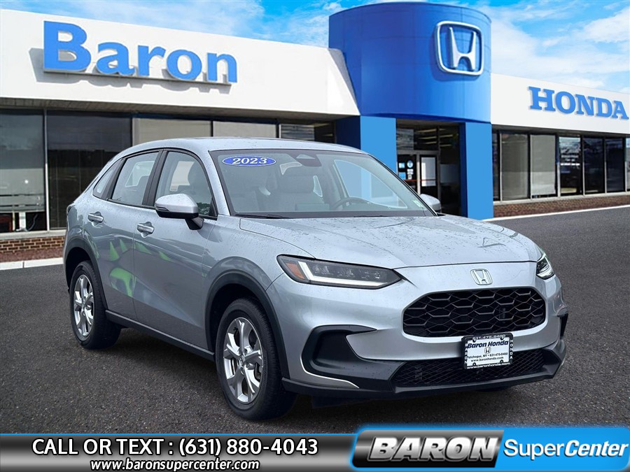 Used 2023 Honda Hr-v in Patchogue, New York | Baron Supercenter. Patchogue, New York