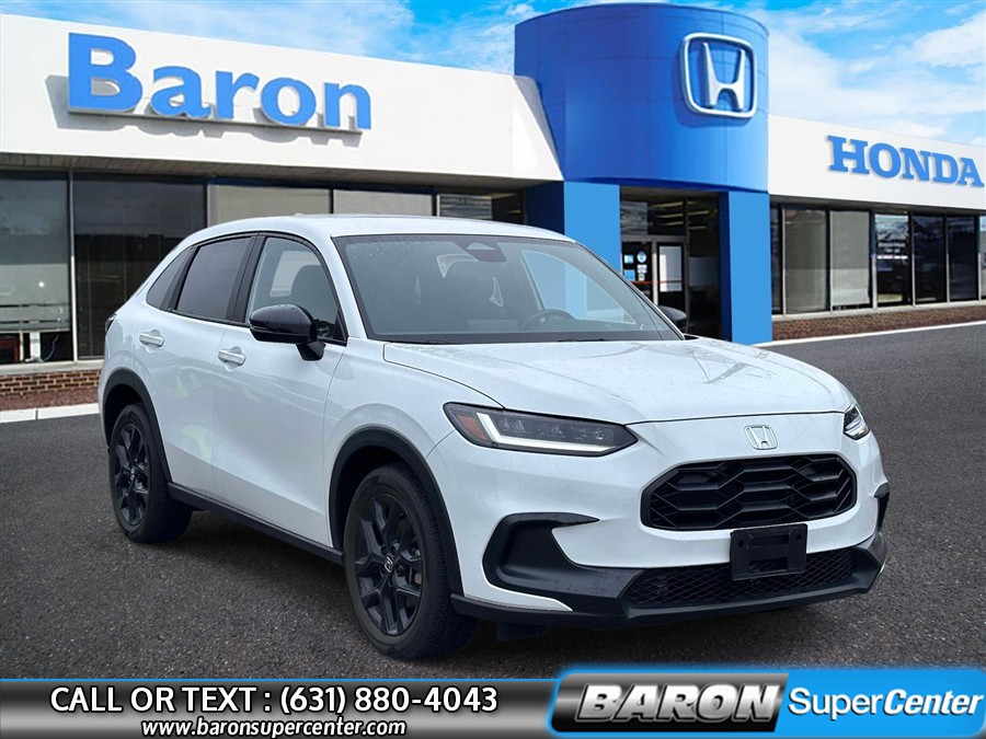 Used 2024 Honda Hr-v in Patchogue, New York | Baron Supercenter. Patchogue, New York