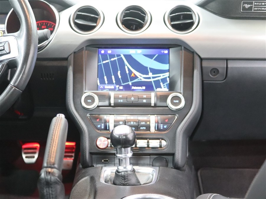 2020 Ford Mustang GT Premium - Photo 19