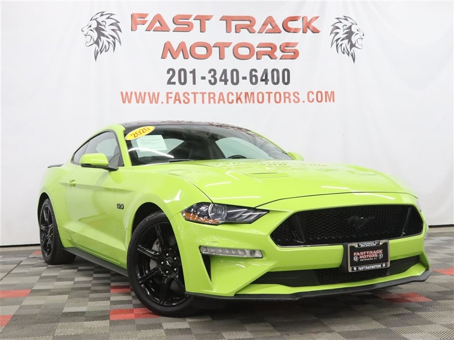 2020 Ford Mustang GT Premium - Photo 2