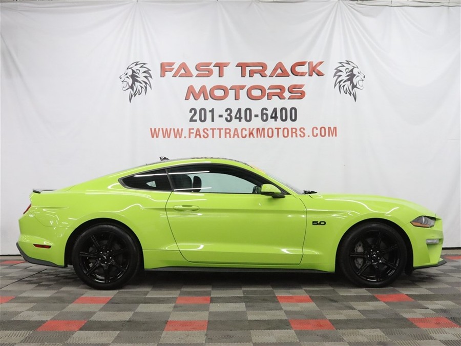 2020 Ford Mustang GT Premium - Photo 3