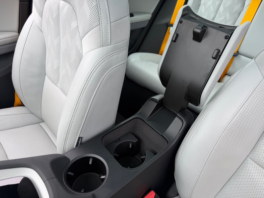 2023 Polestar 2 Performance - Photo 31