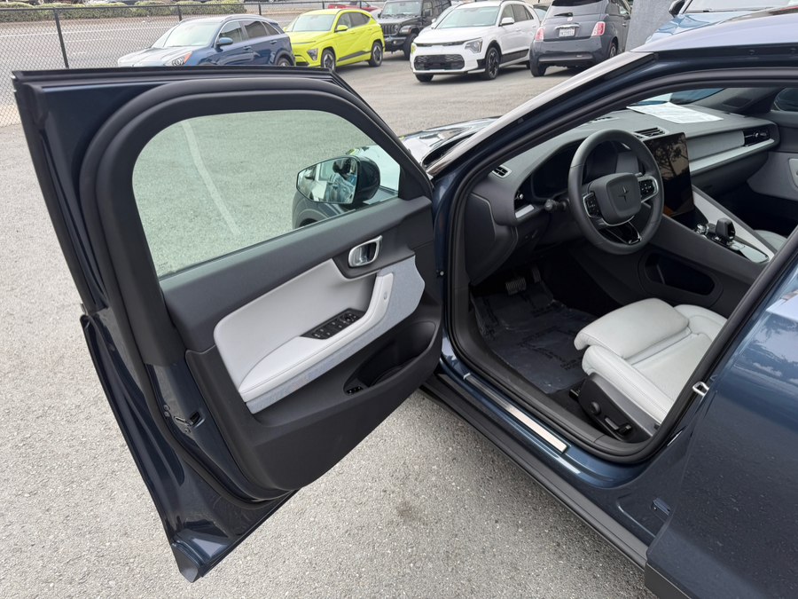 2023 Polestar 2 Performance - Photo 8