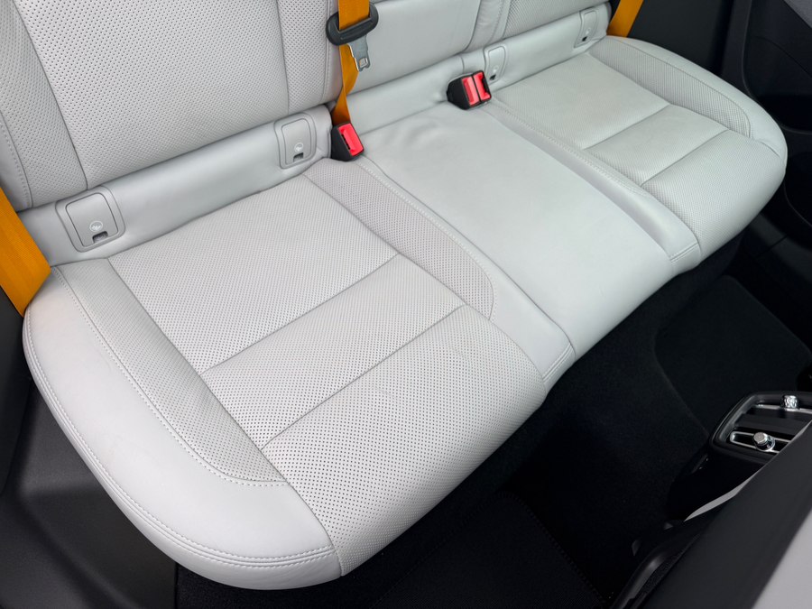 2023 Polestar 2 Performance - Photo 42