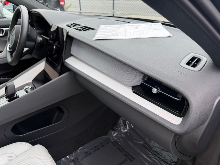 2023 Polestar 2 Performance - Photo 32