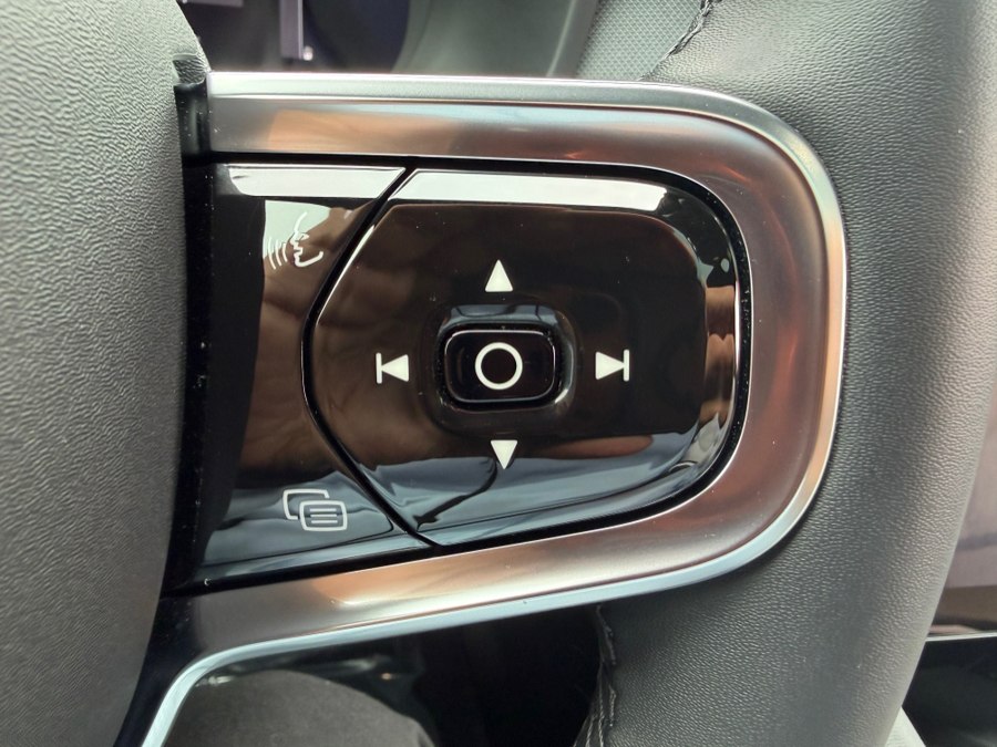 2023 Polestar 2 Performance - Photo 15
