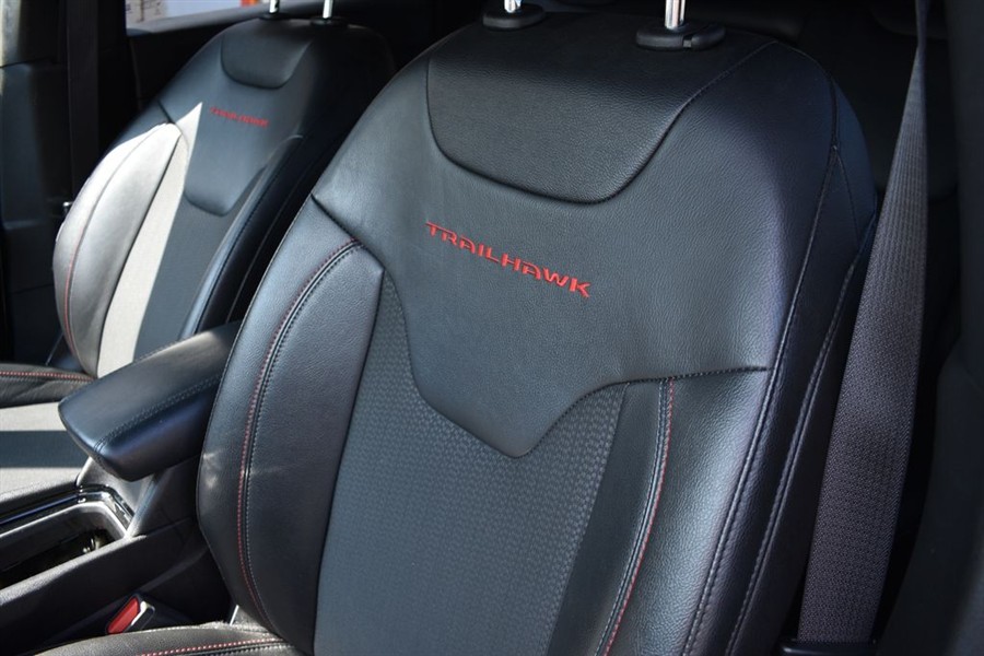 2025 Jeep Compass Trailhawk - Photo 10